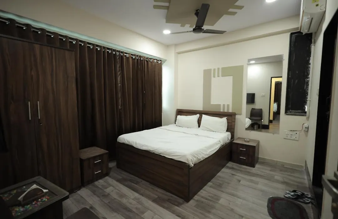 The Grand Vinayak Hotel-1